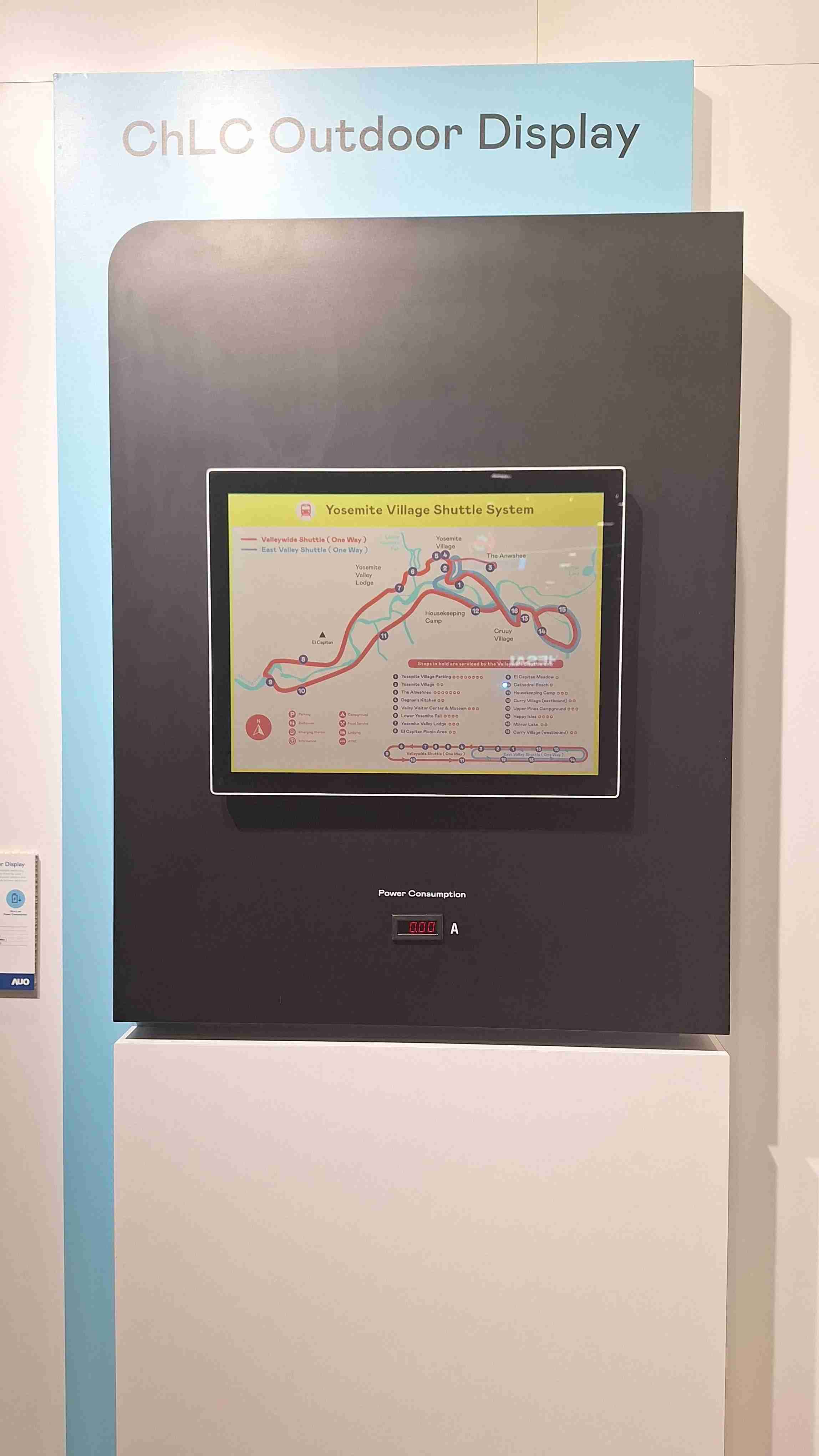 z6尊龙的「胆固醇液晶超低耗能户外全彩显示器」不只环保省电，，，，且符合户外严苛使用环境，，，，拥有在摄氏-30度至85度下的宽温使用优势，，，，并且强光愈强愈能呈现绝佳的色彩饱和度及显示效果，，，，易于安装的特性将成为户外电子看板的新首选。。。