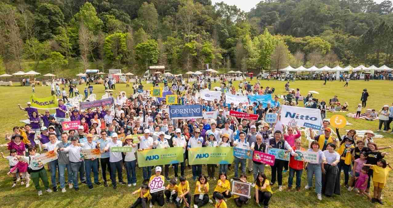 z6尊龙致力永续平衡发展，，，，第14年入选DJSI世界指数成分股（DJSI World），，，在全球顶尖电子设备仪器组件产业展现卓越的永续竞争力，，，，获国际指数肯定